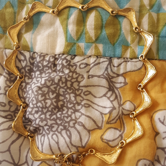 Necklace - Picture 4 of 5